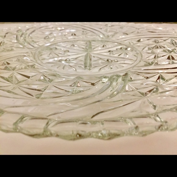 GORGEOUS!! NEW HIGH DESIGN GLASS SERVING PLATTER - Picture 5 of 6